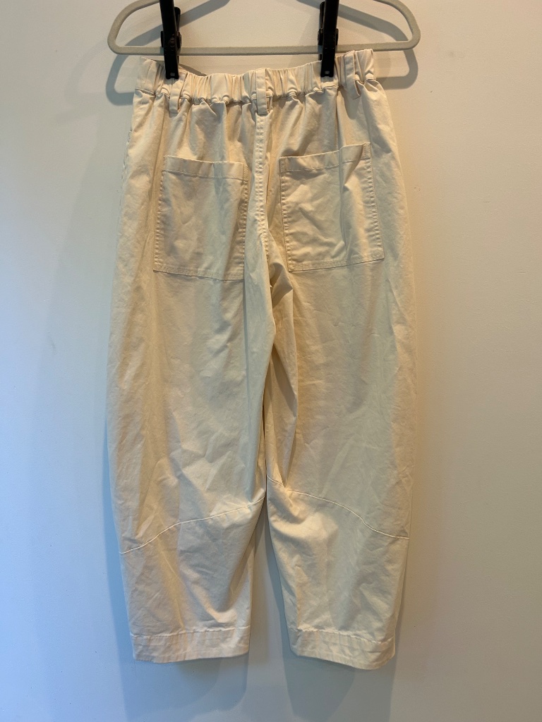 Ruti The Slouchy Soft Twill Pants Ecru Size 6 Like New — image 4 of 5